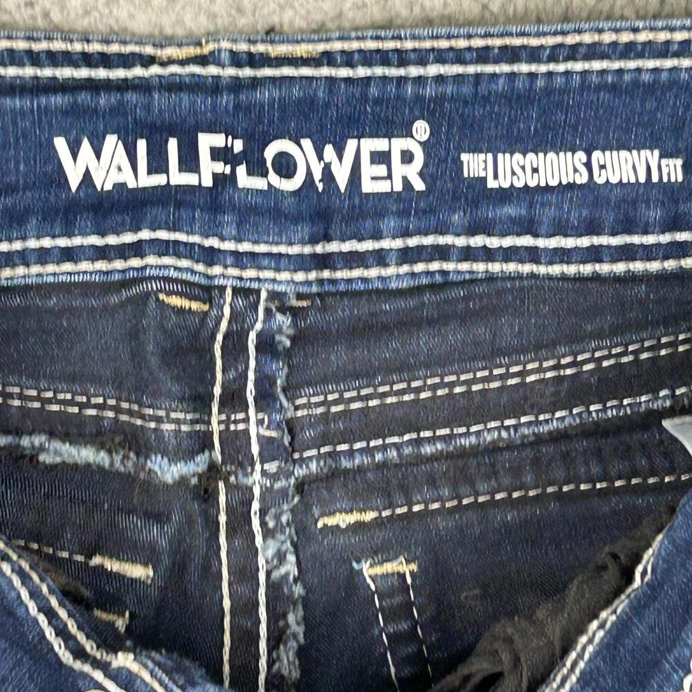 Wallflower Womens The Luscious Curvy Bootcut Jeans 1 Regular Blue Denim Classic - Picture 9 of 13